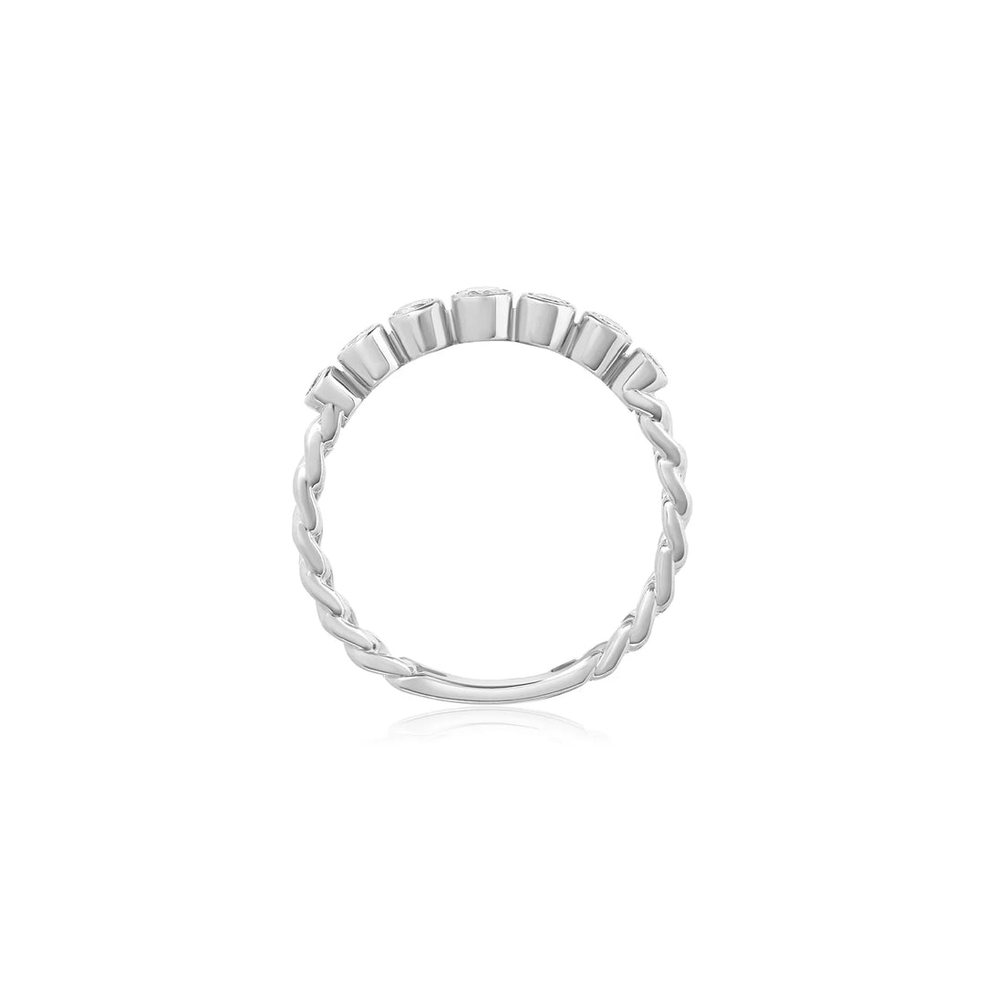 Round Bezel Diamond Chain Ring