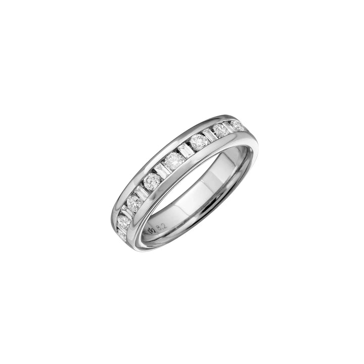 Alternating Baguette and Round Diamond Ring