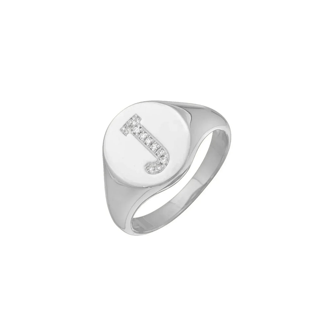 J silver color diamong ring